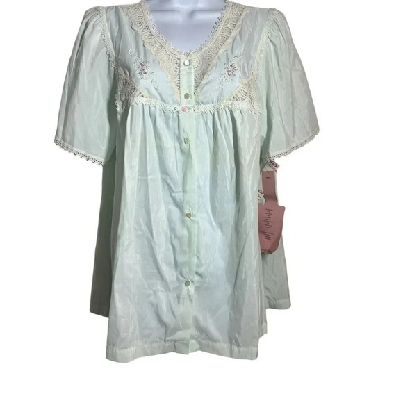 Vintage Vanity Fair Size Large BLENDAIRE Pajama Top NWT Mint grain lace trim - Picture 1 of 8